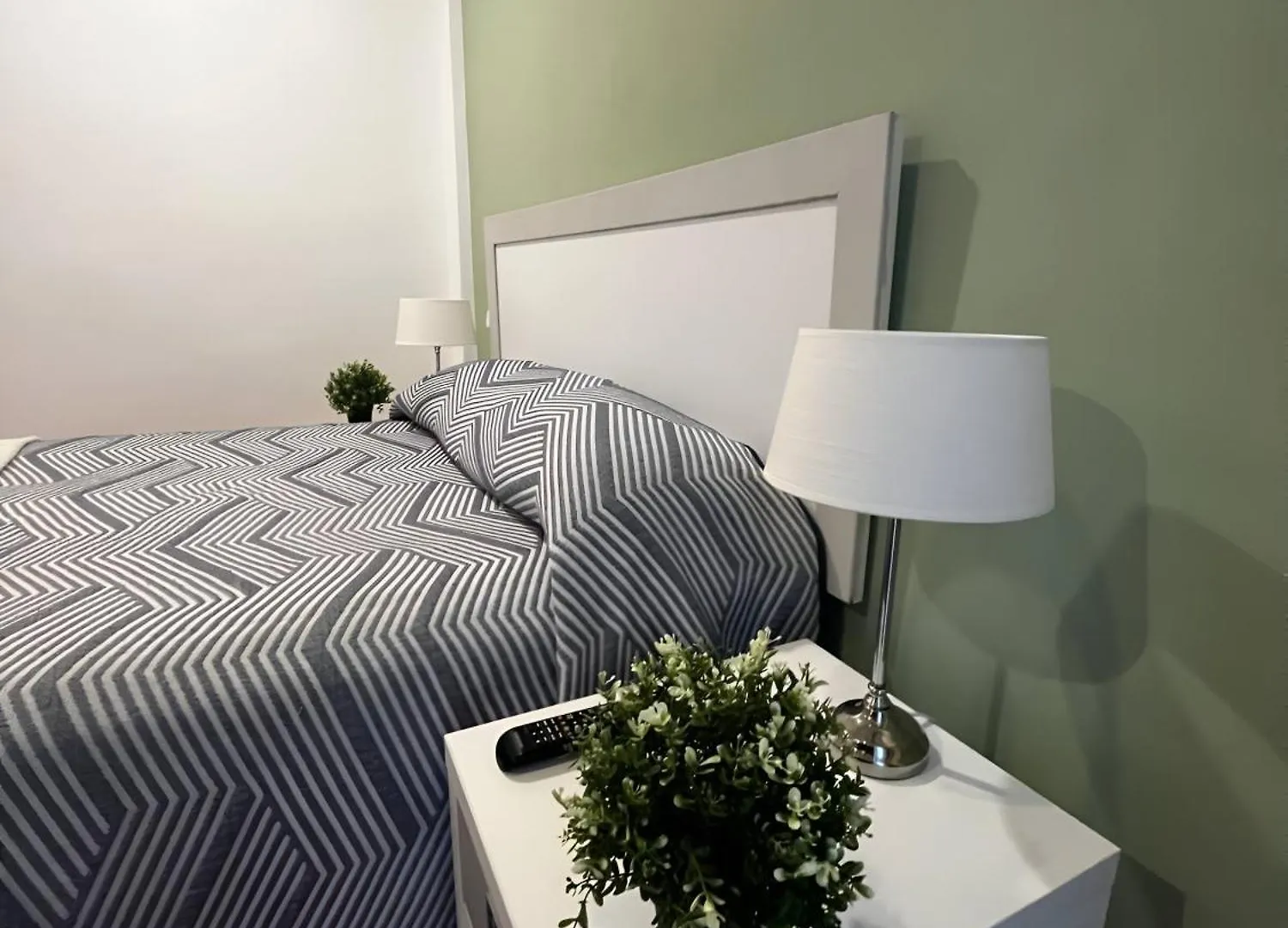 Acogedor Apartamento En El Centro De Santander 0*,