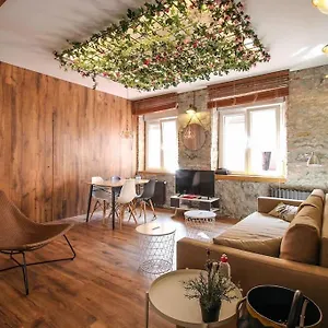 Apartment La Casita De Lola By Urbanhosting, Santander